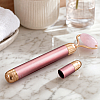 Вибриращ ролер за лице Flawless Contour–Масаж и подмладяване с нефритен камък