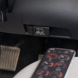 ELM327-WI-FI: Универсална автомобилна диагностика с Wi-Fi връзка