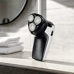 Kemei KM-1009 Акумулаторна Самобръсначка: Прецизност и Удобство за Безупречен Външен Вид