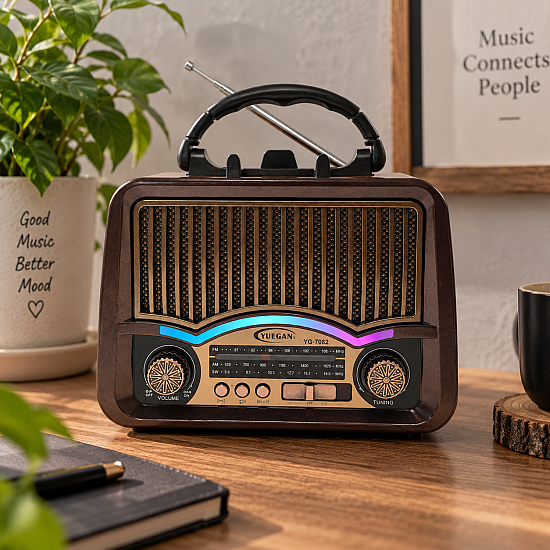 Ретро радио с Bluetooth YG-7082 Ретро радио с Bluetooth YG-7082 | Безжични колони