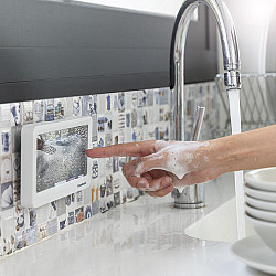 Водоустойчив Калъф за Стена за Смартфон Cashower InnovaGoods