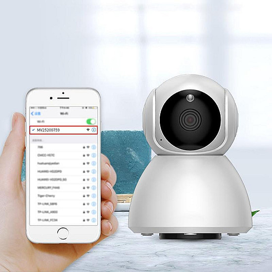Вътрешна WiFi Камера Q9 - 3MPX Резолюция, Микрофон и Прецизно Проследяване на Движение - Осигурете Сигурността на Вашия Дом | Видео и Фото камери